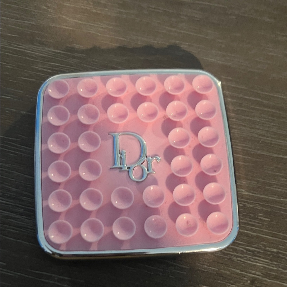 Dior Pink octobuddy phone accessories
